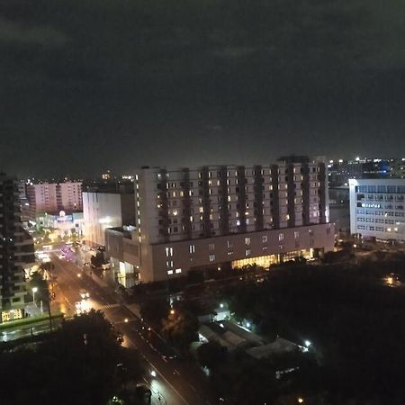 Ranj Staycation @ Sea Residences Pasay Manila Bagian luar foto