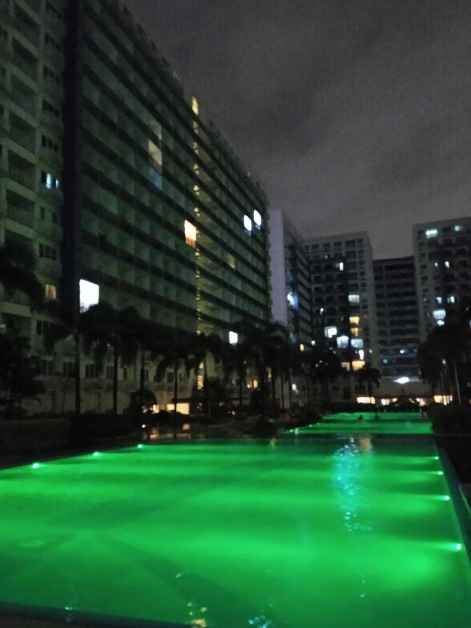 Ranj Staycation @ Sea Residences Pasay Manila Bagian luar foto