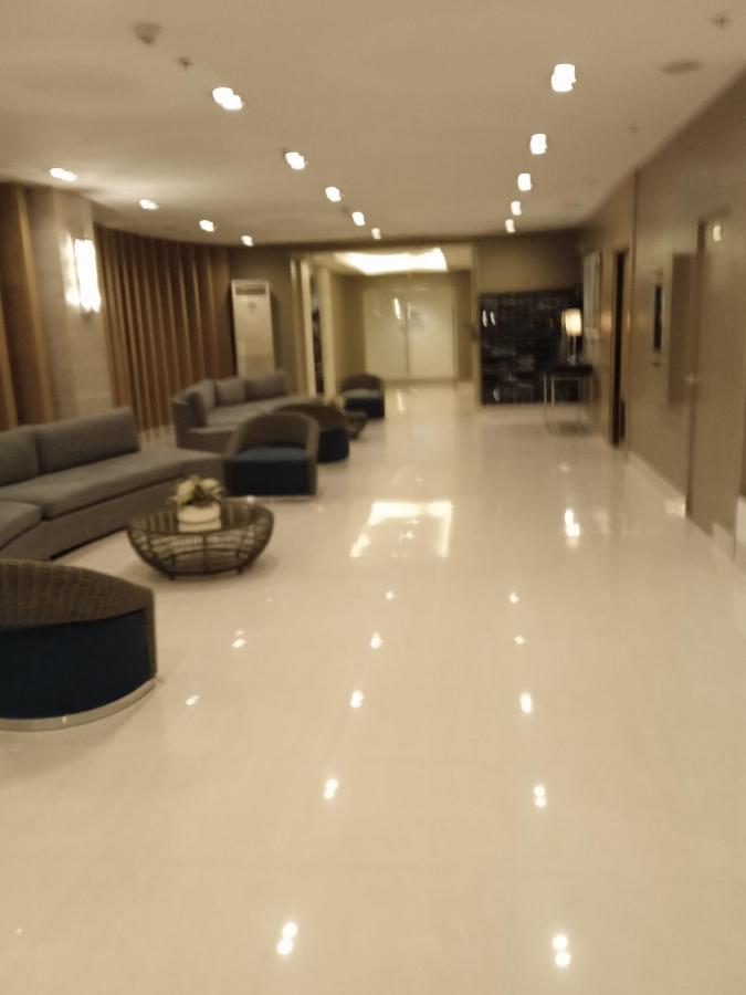 Ranj Staycation @ Sea Residences Pasay Manila Bagian luar foto